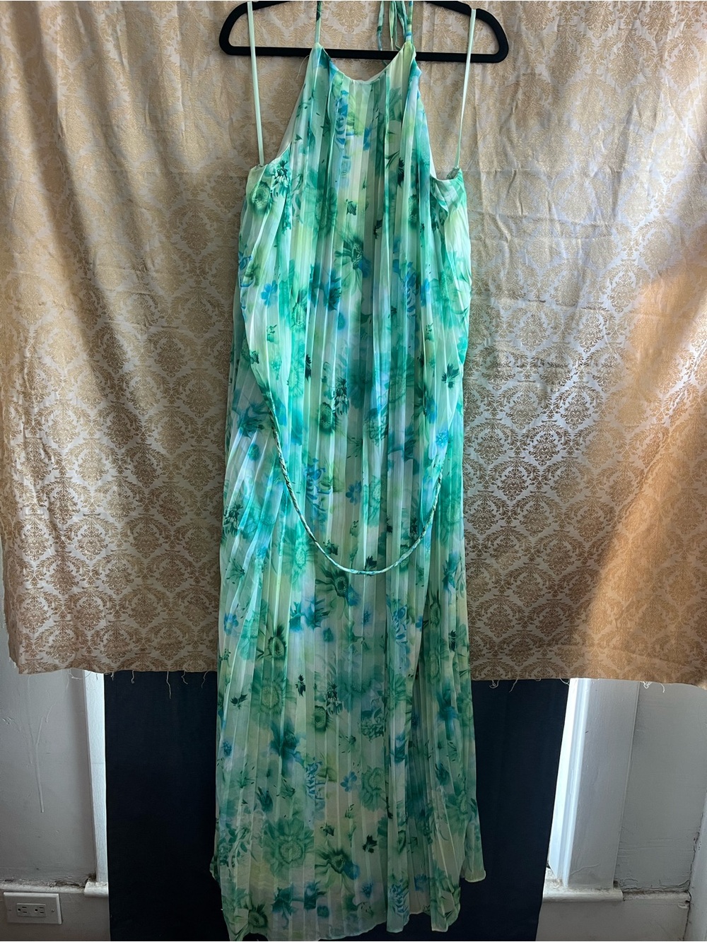 2X Fashion Nova Floral Pleated Halter Maxi Dress